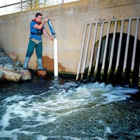 Algae measurements using Vivo Fluorescence 